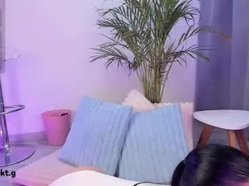 MiahParker – webcam model profile photo Image 9