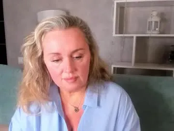 KamillaRey – webcam model profile photo Image 4