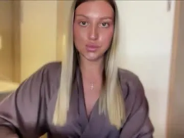 splendid_dolls – webcam model profile photo Image 11