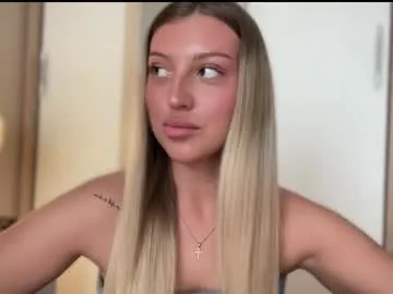 splendid_dolls – webcam model profile photo Image 6