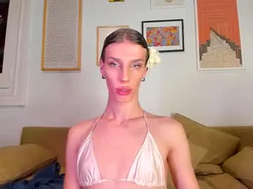 rhiannonpooks – webcam model profile photo Image 9