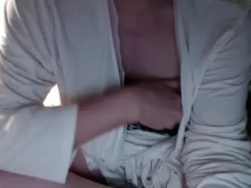 MilaDelays – webcam model profile photo Image 13