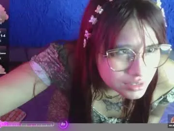 EmilyDumont – webcam model profile photo Image 13