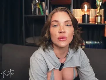 BellaHurst – webcam model profile photo Image 14