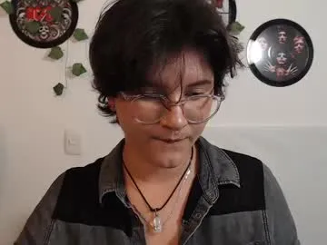 BeatriceEsmont – webcam model profile photo Image 18