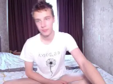 lustyaura – webcam model profile photo Image 2