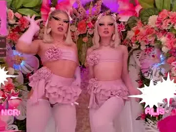 agathauwuart – webcam model profile photo Image 3