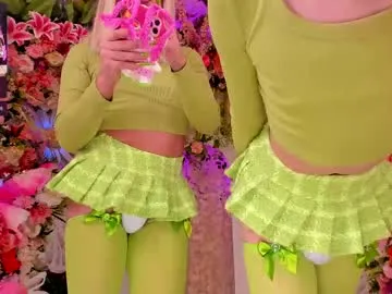 agathauwuart – webcam model profile photo Image 8