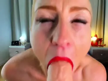 kateowens – webcam model profile photo Image 8