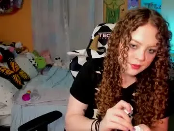 AnnaAurikas – webcam model profile photo Image 14