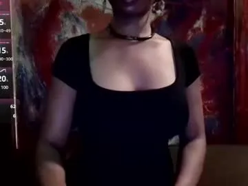 ChloeCerisse – webcam model profile photo Image 2