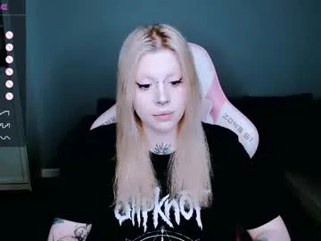 succubus_leslie Image 17