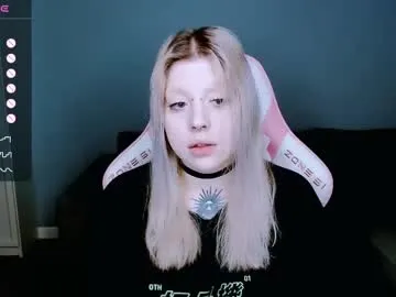 succubus_leslie Image 6