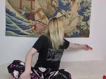 sexy_hot_friends_ – webcam model profile photo Image 2