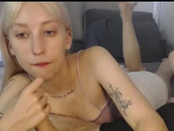 malenahot525 – webcam model profile photo Image 2