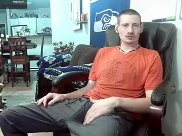 dongfatherproductions – webcam model profile photo Image 13