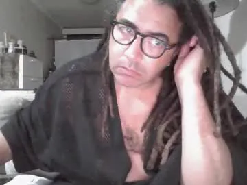 ululante – webcam model profile photo Image 10