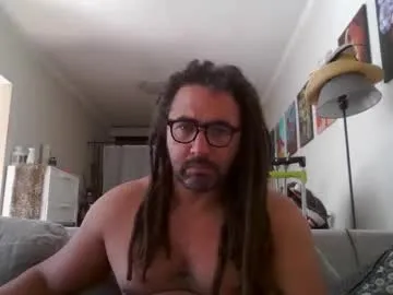 ululante – webcam model profile photo Image 17