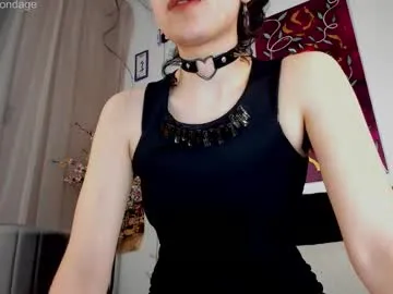 RubyNikki – webcam model profile photo Image 2