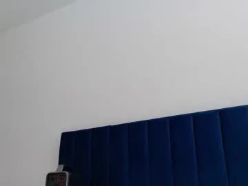 pinkypuppa – webcam model profile photo Image 9