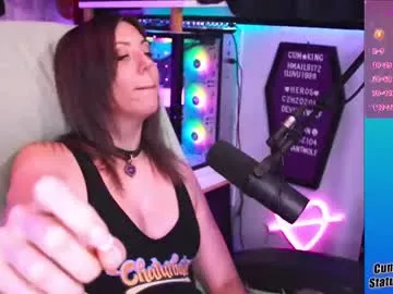 AlyCooper – webcam model profile photo Image 7