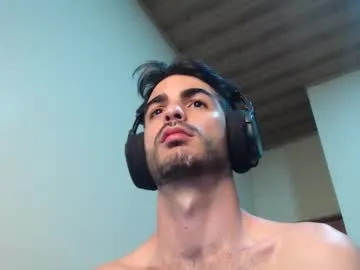 wet_dreamm22 – webcam model profile photo Image 11