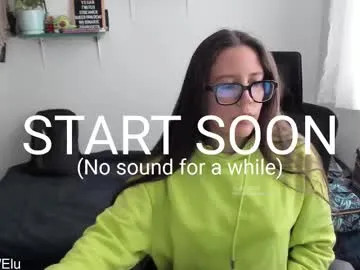 your_dolls – webcam model profile photo Image 19