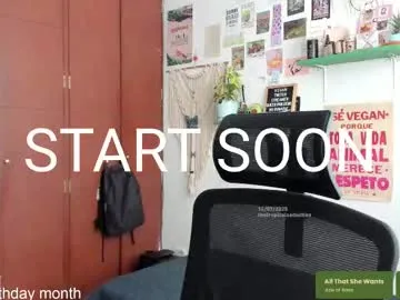 your_dolls – webcam model profile photo Image 9