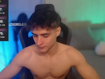 timytwinkboy – webcam model profile photo Image 11