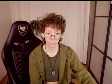 pretur_crubaa – webcam model profile photo Image 3