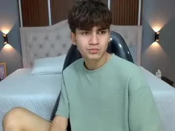 playussoftly – webcam model profile photo Image 18