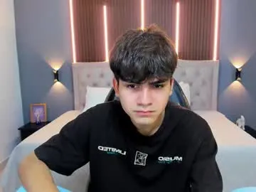 playussoftly – webcam model profile photo Image 19