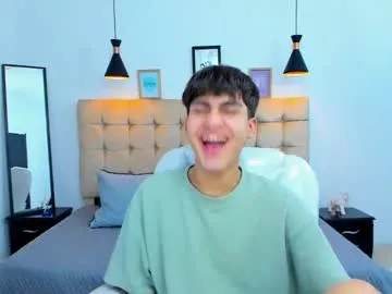 playussoftly – webcam model profile photo Image 6