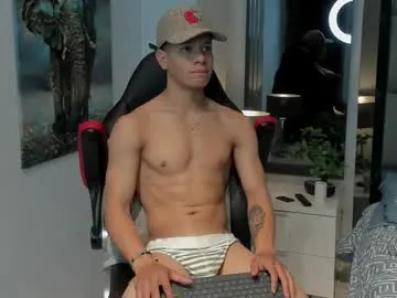 jakereynalds – webcam model profile photo Image 3