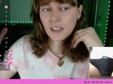 ravyn_nyx – webcam model profile photo Image 12