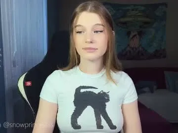 GigiDaven – webcam model profile photo Image 18