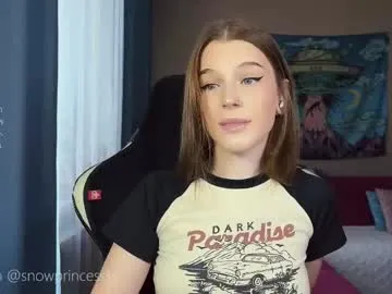 GigiDaven – webcam model profile photo Image 5