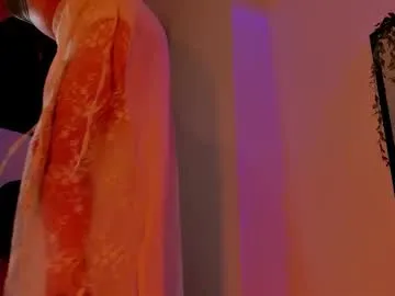 Lizzy – webcam model profile photo Image 6