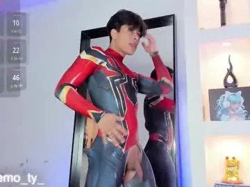 oreoboys – webcam model profile photo Image 5