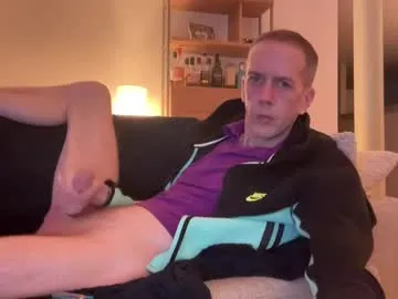 tyronev70 – webcam model profile photo