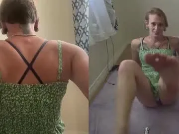 dongfatherproductions – webcam model profile photo Image 17