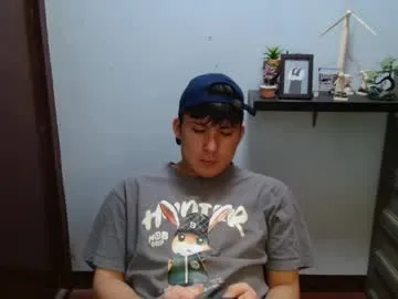 ur_jayqutee Image 18