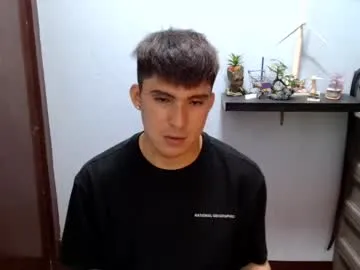 ur_jayqutee Image 7
