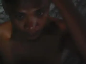 urasiandreamboyx – webcam model profile photo