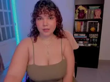 RossiNoleen – webcam model profile photo Image 9