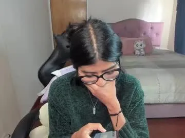 danielavelvet – webcam model profile photo Image 14