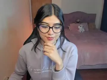 danielavelvet – webcam model profile photo Image 8