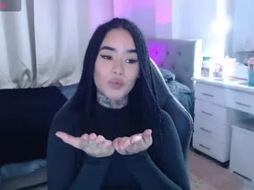 pinkadele – webcam model profile photo Image 10