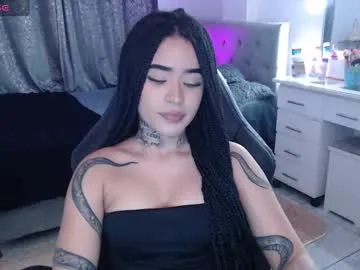 pinkadele – webcam model profile photo Image 13