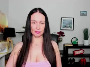 pinkadele – webcam model profile photo Image 12